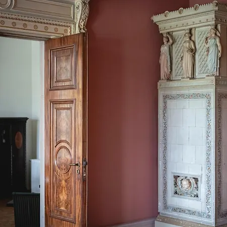 Hotel Schloss Neetzow 3* Neetzow