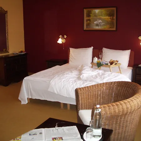 Hotell Hotel Schloss Neetzow