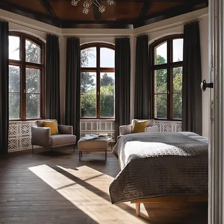 Hotel Schloss Neetzow 3*