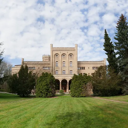 Hotel Schloss Neetzow Hotell