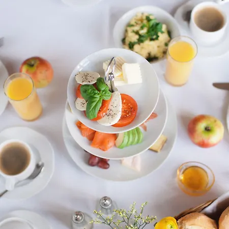 Hotel Schloss Neetzow 3* Neetzow